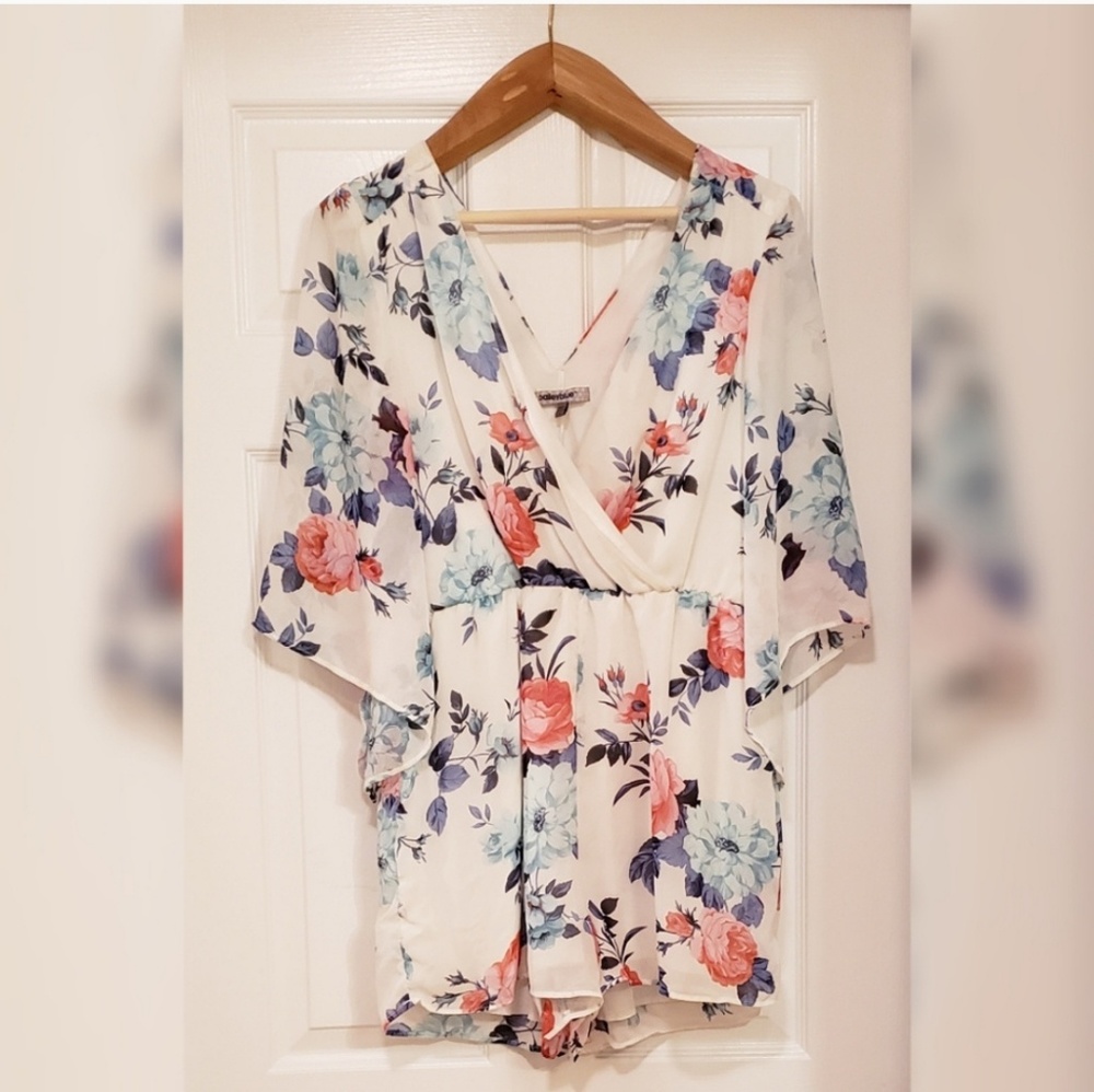 NWOT Bailey Blue Floral Romper